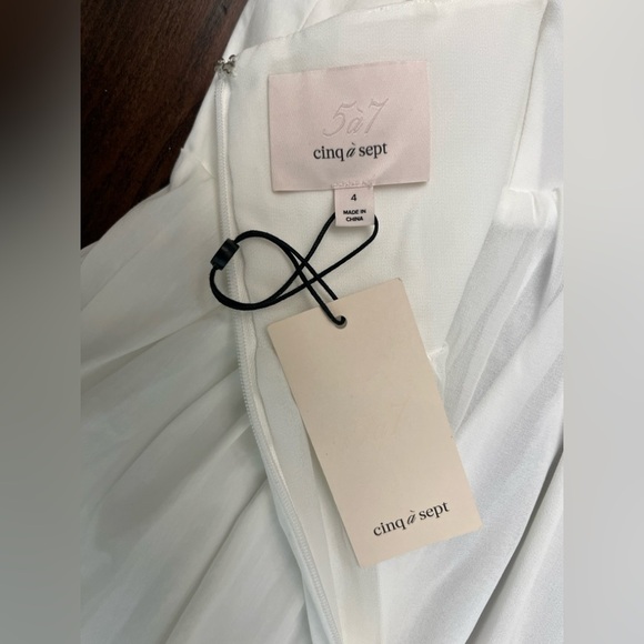 Cinq A Sept Mini Effie Dress Size 4 White Bubble Sundress Bridal Summer Chic NWT - Picture 12 of 16